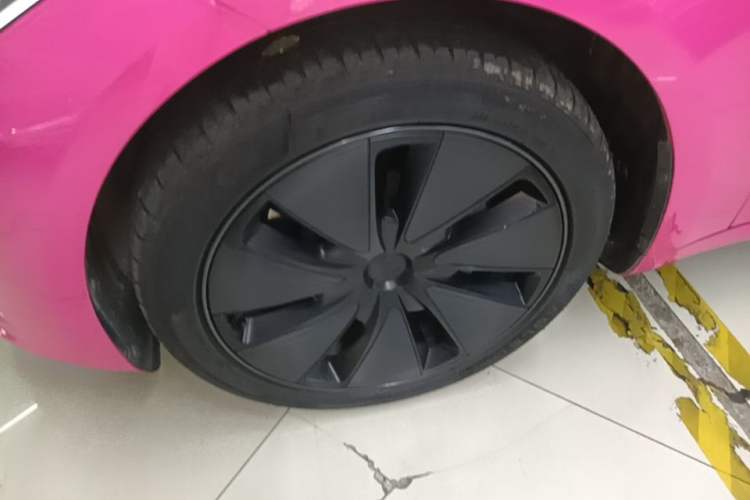 Used Tesla Model 3 2023 Rear-Wheel-Drive Version Left Front Wheel Hub