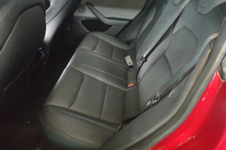 Used Tesla Model 3 2023 Rear-Wheel-Drive Version Left Rear Seat