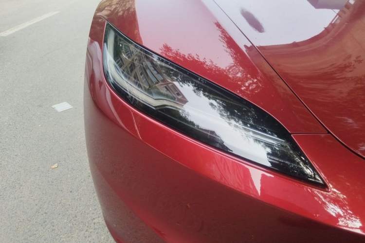 Used Tesla Model 3 2023 Rear-Wheel-Drive Version Right Front Headlight