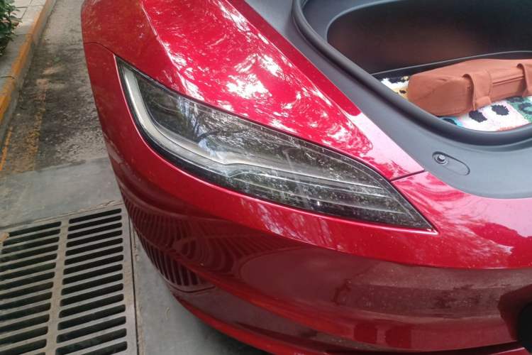 Used Tesla Model 3 2023 Long-Range All-Wheel-Drive Version Right Front Headlight