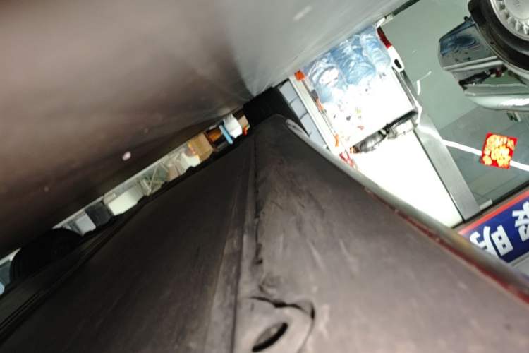 Used Tesla Model 3 2023 Rear-Wheel-Drive Version Right Side Sill