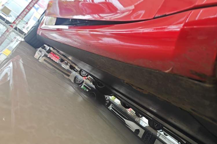 Used Tesla Model 3 2023 Rear-Wheel-Drive Version Right Side Sill