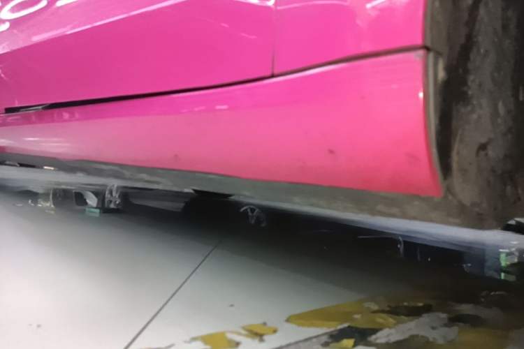 Used Tesla Model 3 2023 Rear-Wheel-Drive Version Right Side Sill