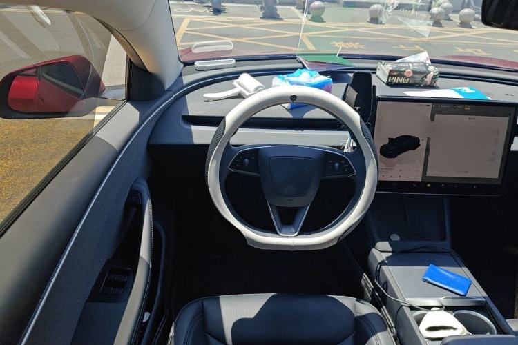 Used Tesla Model 3 2023 Rear-Wheel-Drive Version Steering Wheel
