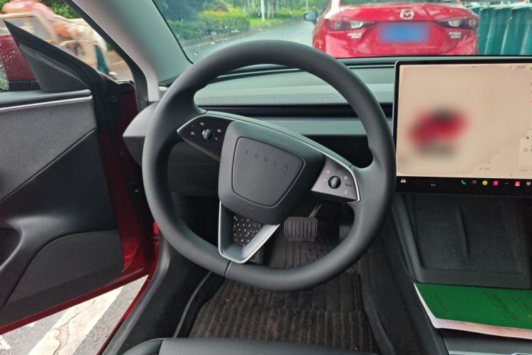 Used Tesla Model 3 2023 Rear-Wheel-Drive Version Steering Wheel