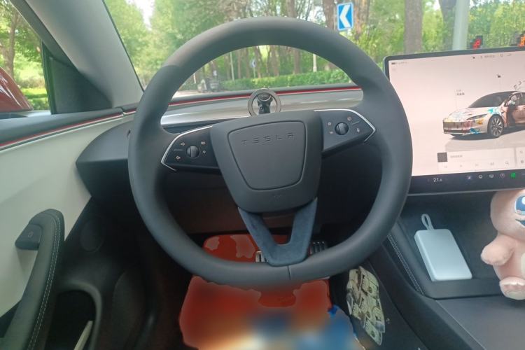 Used Tesla Model 3 2023 Long-Range All-Wheel-Drive Version Steering Wheel