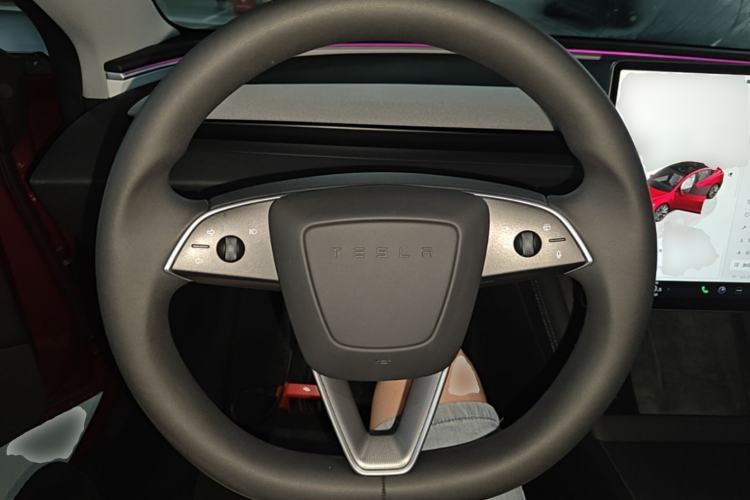 Used Tesla Model 3 2023 Rear-Wheel-Drive Version Steering Wheel