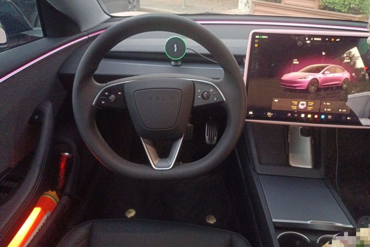 Used Tesla Model 3 2023 Rear-Wheel-Drive Version Steering Wheel