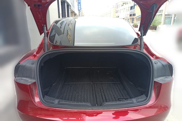 Used Tesla Model 3 2023 Long-Range All-Wheel-Drive Version Trunk
