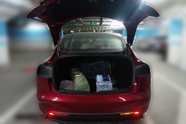 Used Tesla Model 3 2023 Rear-Wheel-Drive Version Trunk