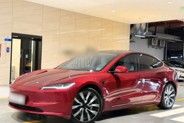 Used Tesla Model 3 2023 Rear-Wheel-Drive Version