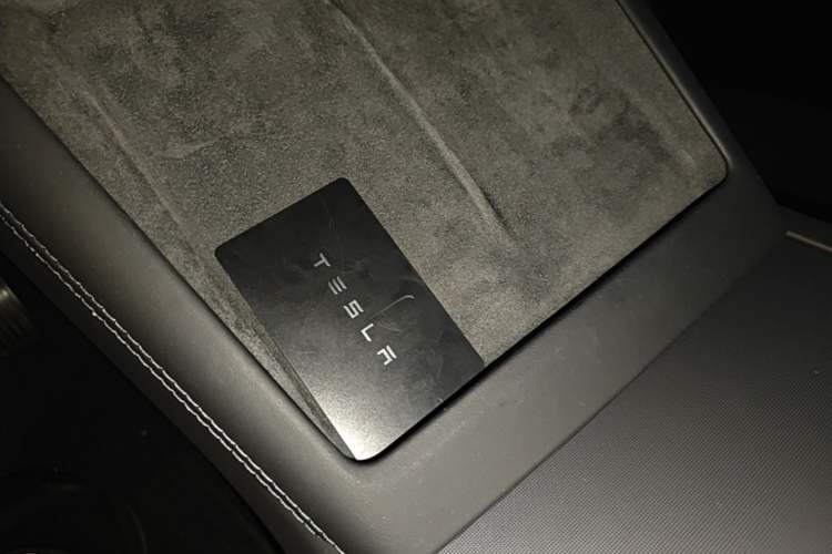 Used Tesla Model 3 2023 Rear-Wheel-Drive Version Vehicle Key