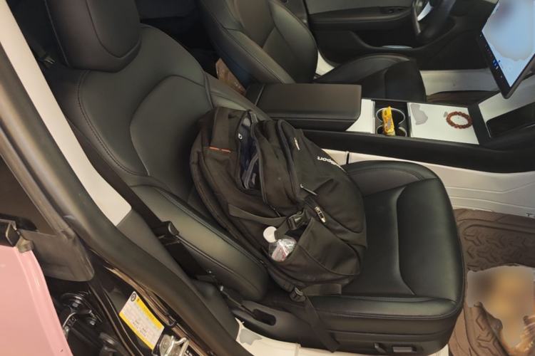 Used Tesla Model 3 2023 Rear-Wheel-Drive Version Right Front Seat