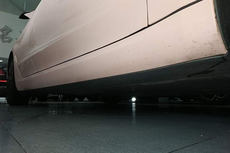 Used Tesla Model 3 2023 Rear-Wheel-Drive Version Right Side Sill