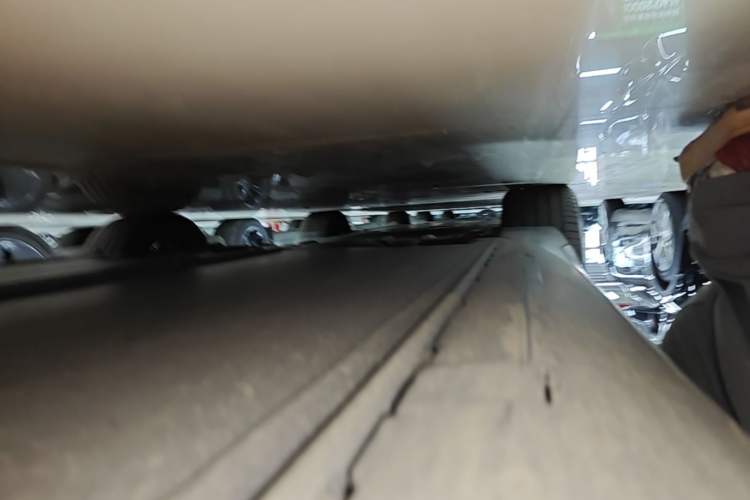 Used Tesla Model 3 2023 Rear-Wheel-Drive Version Right Side Sill