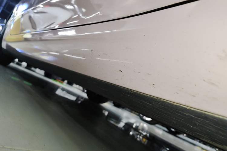 Used Tesla Model 3 2023 Rear-Wheel-Drive Version Right Side Sill