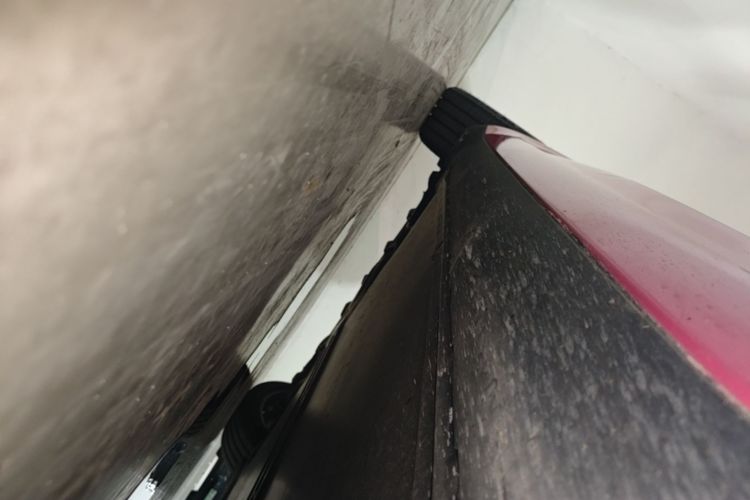 Used Tesla Model 3 2023 Rear-Wheel-Drive Version Right Side Sill