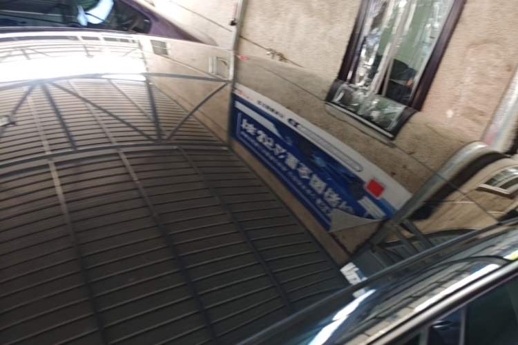 Used Tesla Model 3 2023 Rear-Wheel-Drive Version Roof