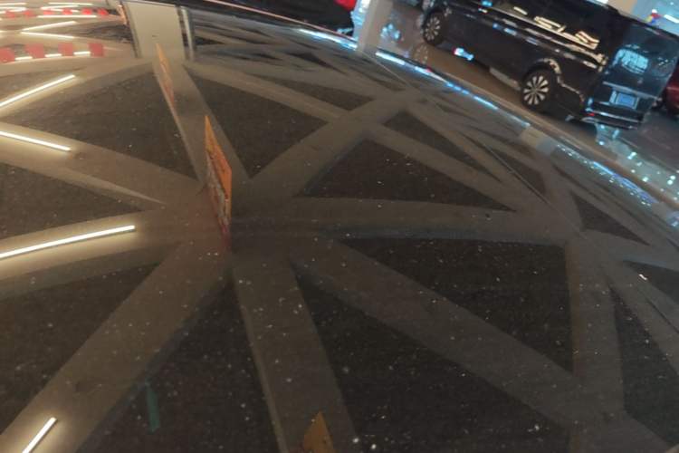 Used Tesla Model 3 2023 Rear-Wheel-Drive Version Roof