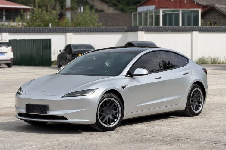 Tesla Model 3 2023 Rear-Wheel-Drive Version