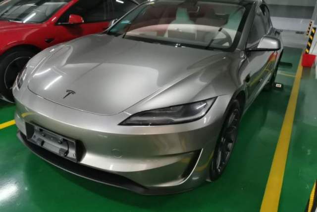 Used Tesla Model 3 2023 Rear-Wheel-Drive Version