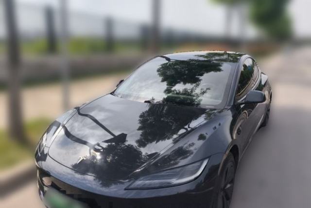 Used Tesla Model 3 2023 Rear-Wheel-Drive Version