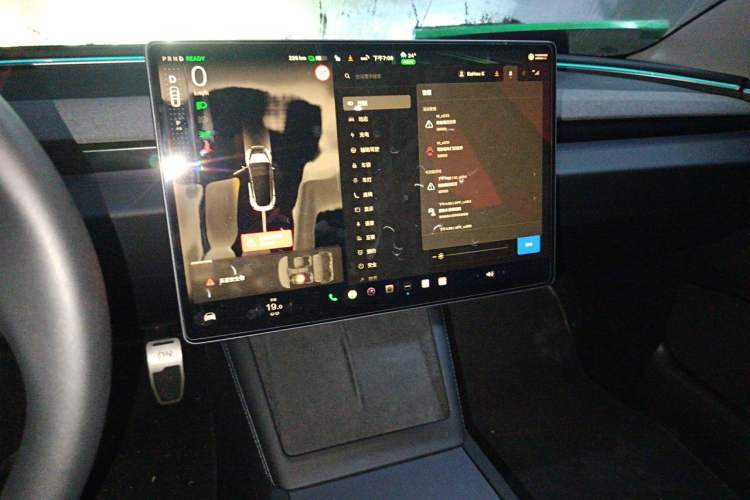 Used Tesla Model 3 2023 Rear-Wheel-Drive Version Audio And AC Panel