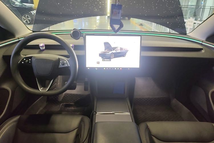 Used Tesla Model 3 2023 Rear-Wheel-Drive Version Center Console