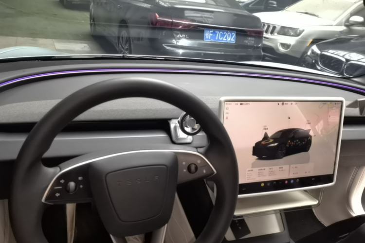 Used Tesla Model 3 2023 Rear-Wheel-Drive Version Center Console