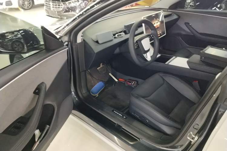 Used Tesla Model 3 2023 Rear-Wheel-Drive Version Driver Seat