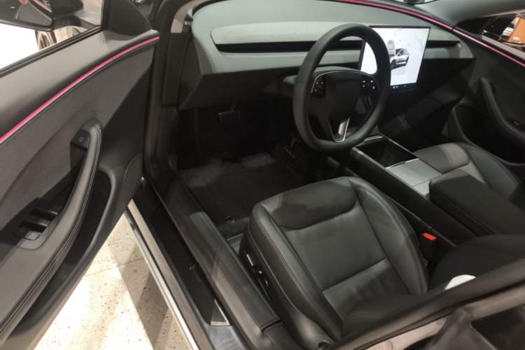 Used Tesla Model 3 2023 Rear-Wheel-Drive Version Driver Seat