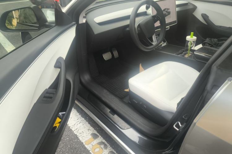 Used Tesla Model 3 2023 Rear-Wheel-Drive Version Driver Seat