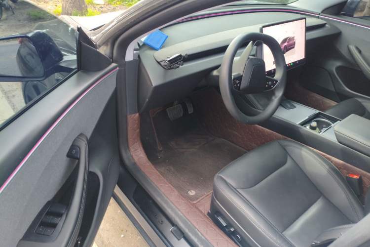 Used Tesla Model 3 2023 Rear-Wheel-Drive Version Driver Seat