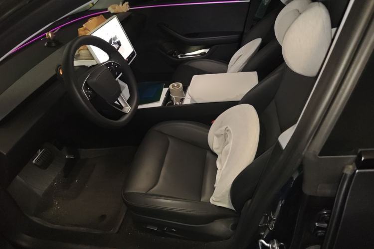 Used Tesla Model 3 2023 Long-Range All-Wheel-Drive Version Driver Seat