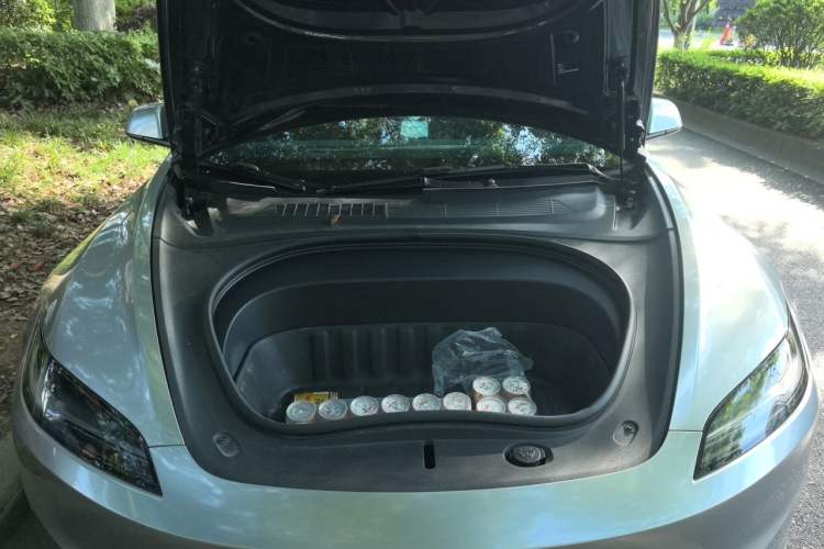 Used Tesla Model 3 2023 Rear-Wheel-Drive Version Engine Bay