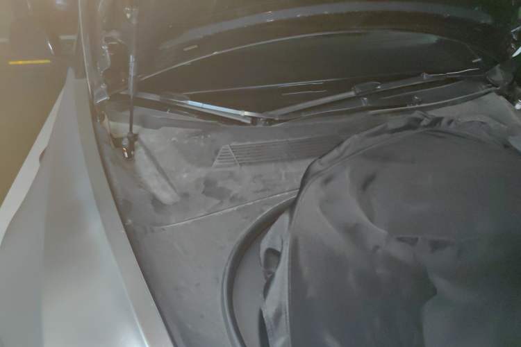 Used Tesla Model 3 2023 Rear-Wheel-Drive Version Engine Bay Right