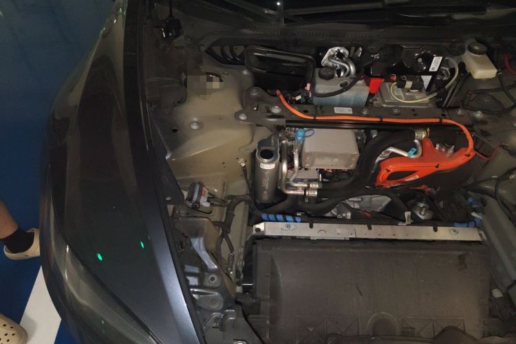 Used Tesla Model 3 2023 Long-Range All-Wheel-Drive Version Engine Bay Right