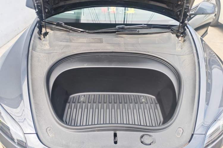 Used Tesla Model 3 2023 Rear-Wheel-Drive Version Engine Bay
