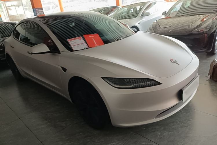 Used Tesla Model 3 2023 Rear-Wheel-Drive Version Exterior 1