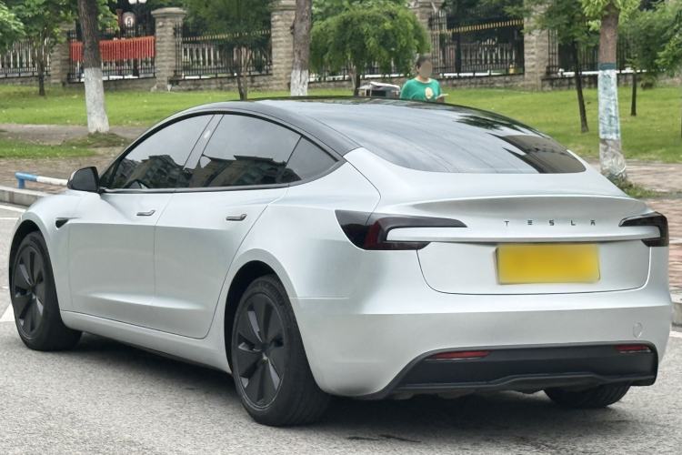 Used Tesla Model 3 2023 Rear-Wheel-Drive Version Exterior 1