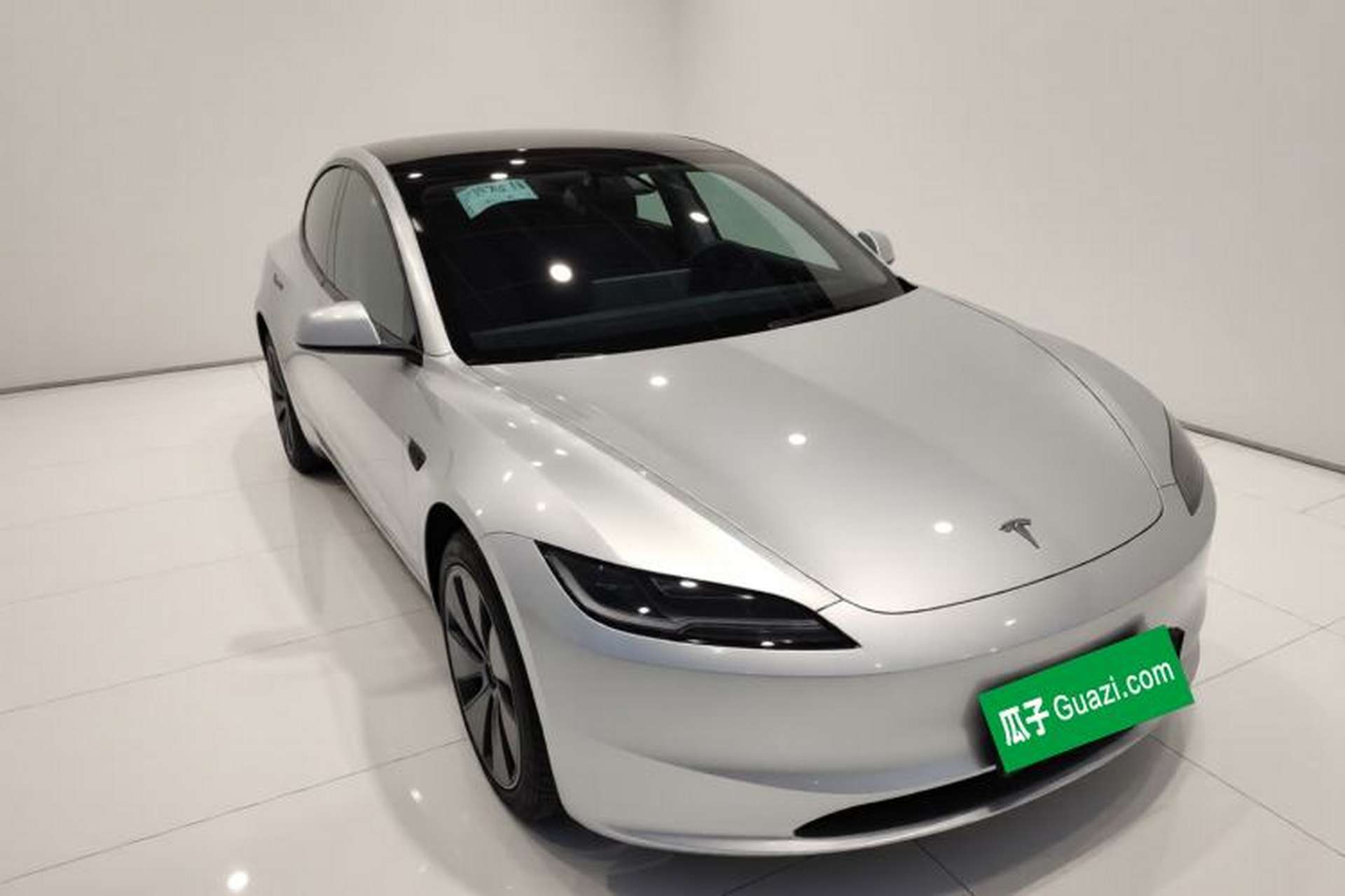 Used Tesla Model 3 2023 Rear-Wheel-Drive Version Exterior 1