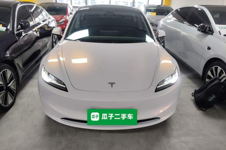 Used Tesla Model 3 2023 Long-Range All-Wheel-Drive Version Front