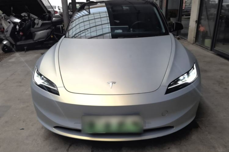 Used Tesla Model 3 2023 Rear-Wheel-Drive Version Front