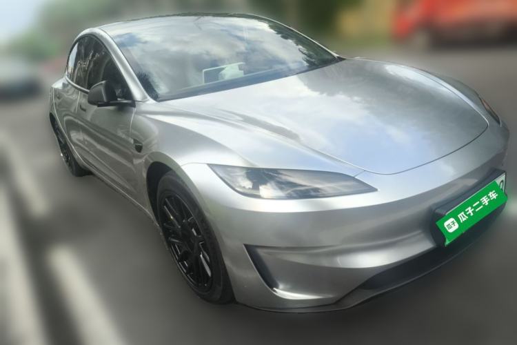 Used Tesla Model 3 2023 Rear-Wheel-Drive Version Front Right 45 Deg