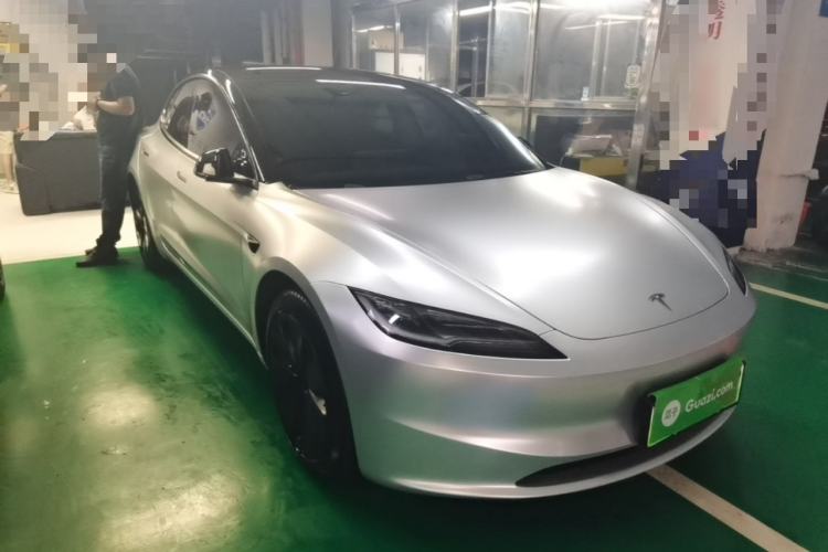 Used Tesla Model 3 2023 Rear-Wheel-Drive Version Front Right 45 Deg