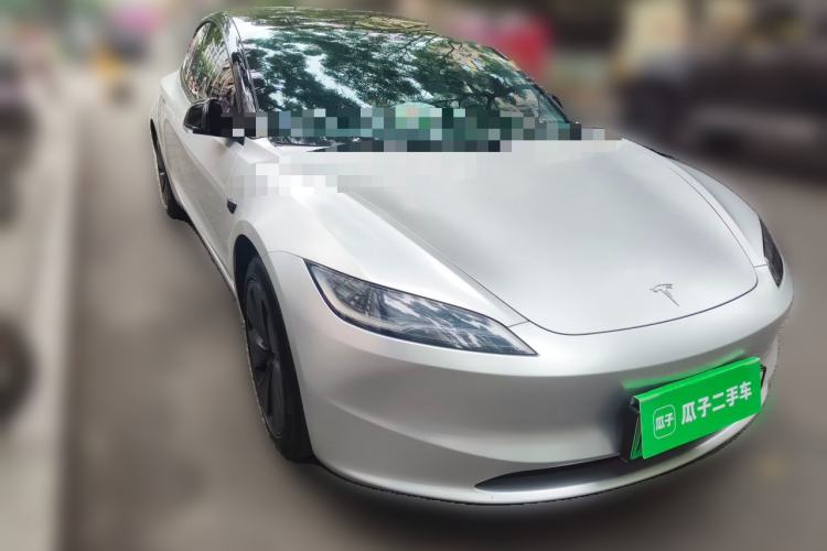 Used Tesla Model 3 2023 Rear-Wheel-Drive Version Front Right 45 Deg
