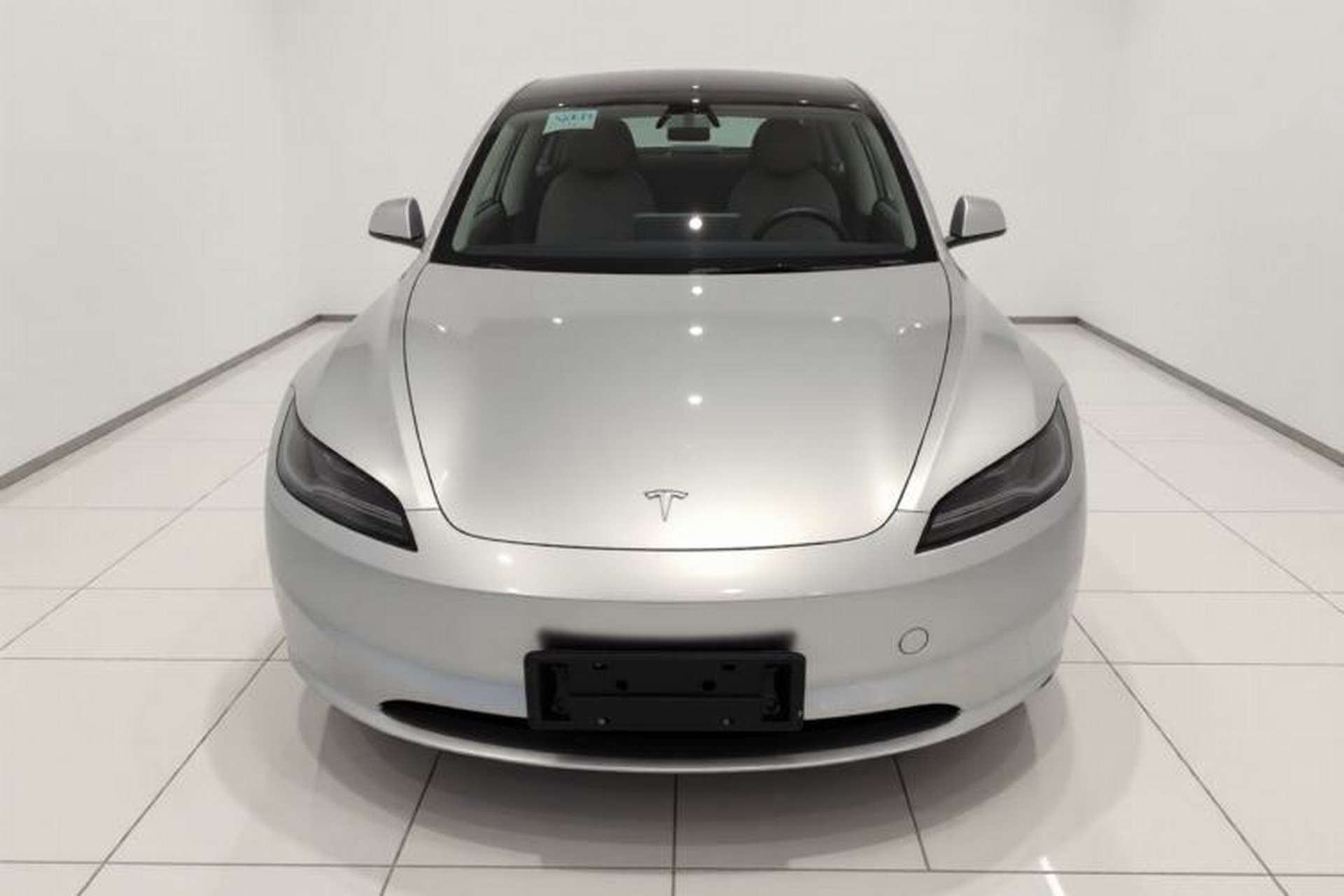 Used Tesla Model 3 2023 Rear-Wheel-Drive Version Front