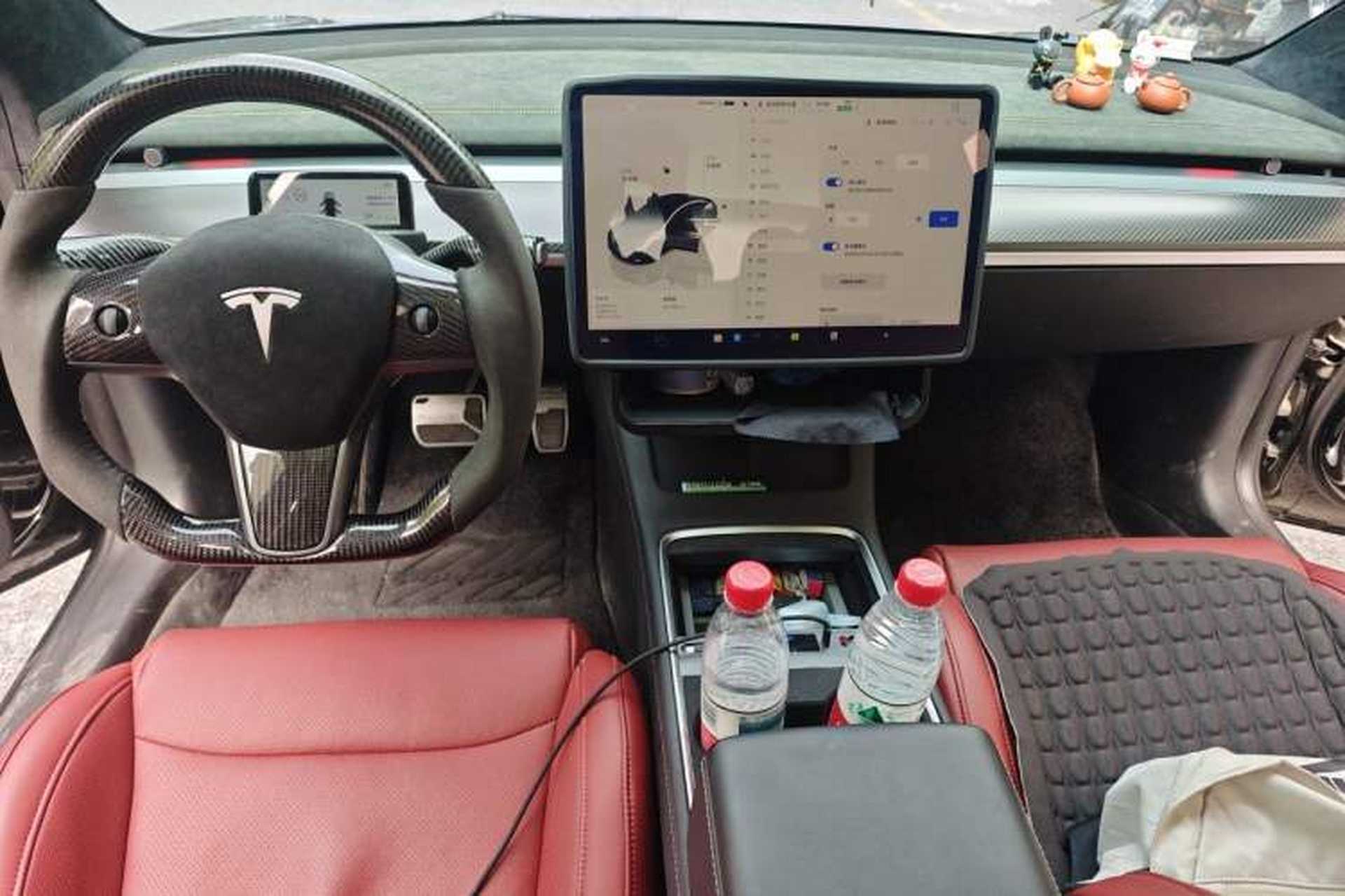 Used Tesla Model 3 2023 Rear-Wheel-Drive Version Interior 2
