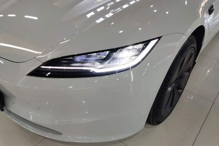 Used Tesla Model 3 2023 Rear-Wheel-Drive Version Left Front Headlight