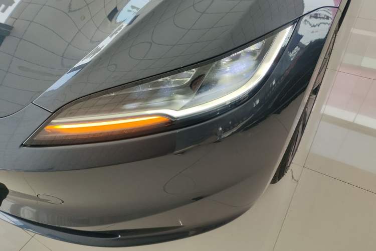 Used Tesla Model 3 2023 Rear-Wheel-Drive Version Left Front Headlight